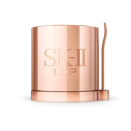 LXP Ultimate Revival Cream is an ultra-rich anti aging & wrinkle cream that helps hydrate & nourish your skin intensely